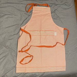 NWT Williams Sonoma Apron - Orange and White
